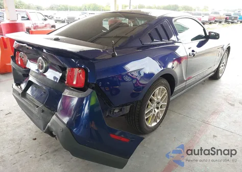 2012 Ford Mustang V6 Premium из США, поврежденный, VIN 1ZVBP8AM8C5252460